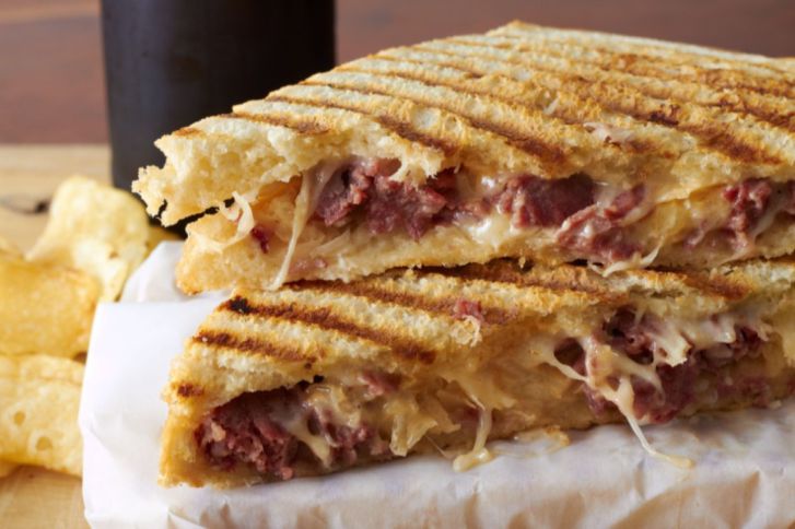 طريقة عمل صينية شاورما بالتوست