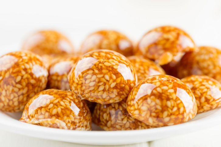 طريقة عمل عسلية بالسمسم