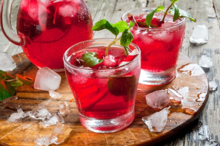 طريقة عمل عصير الكركديه بالنعناع