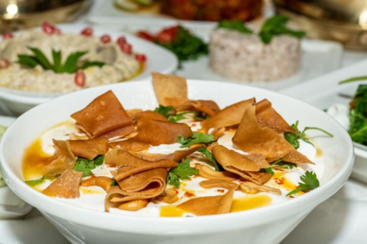 طريقة عمل فتة دجاج بالبطاطس