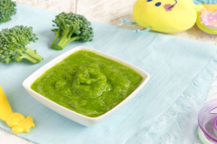 طريقة عمل مهروس البروكلي واللوبيا الخضراء للرُضع