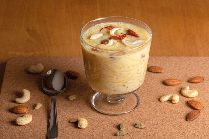 عمل شعيرية بالحليب بالطريقة الهندية