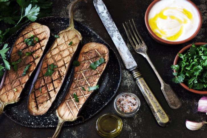 وصفات أكلات بالباذنجان الأبيض