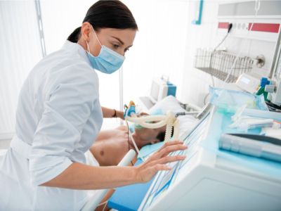 كيف يعمل جهاز التنفس الاصطناعي ومتى يُستخدم؟