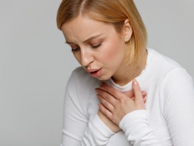 ما هو ضيق الشعب الهوائية؟ وما أعراضه وعلاجه؟