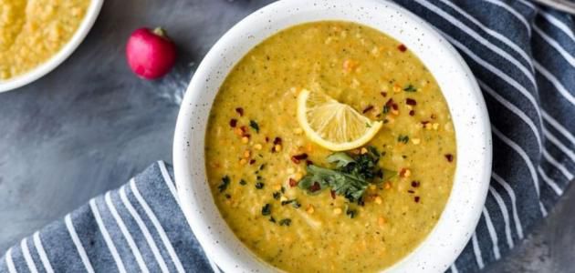 أكلات اقتصادية شوربة العدس بالخضار