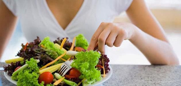 أكلات تحرق الدهون سلطة الخضار