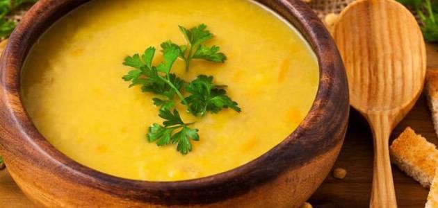 شوربة العدس الأصفر بالشعيرية