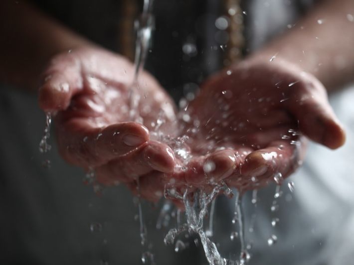 ما الذي يبطل الوضوء؟