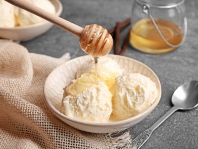 مكونات بسيطة لعمل أطيب بوظة بالعسل