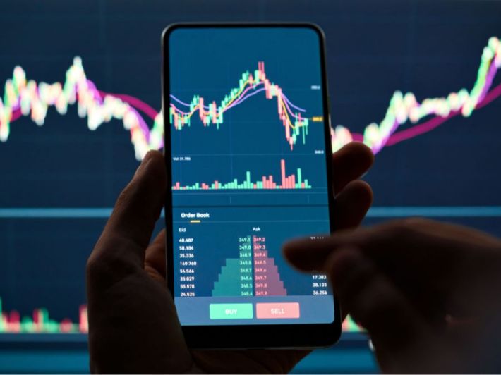 تطبيقات للتداول ومتابعة أسعار الأسهم يوميًا