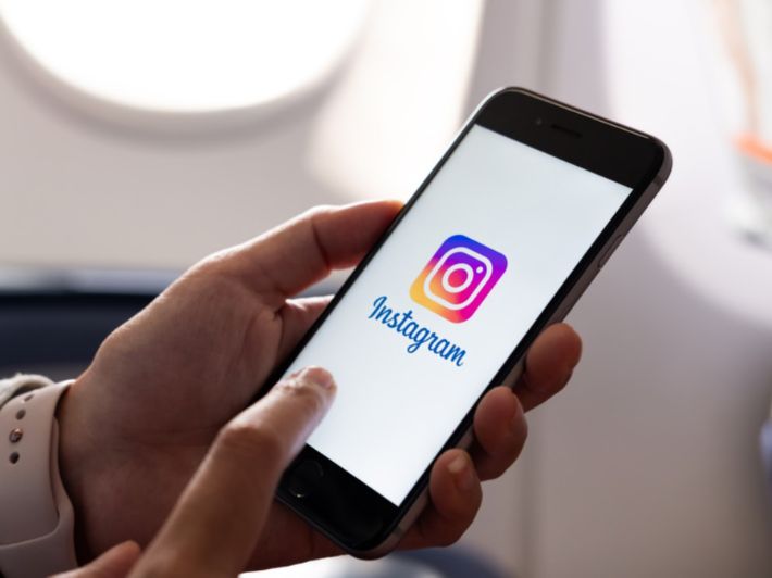 كيف أعمل سؤالاً على الإنستغرام؟ وكيف أعمل استطلاع رأي؟