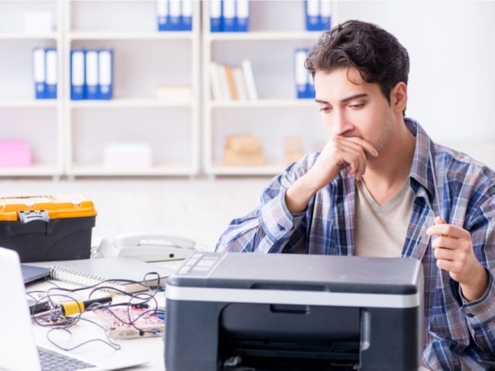 ما أسباب تعطل الطابعة؟