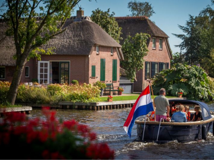 السياحة في جيثورن هولندا: لا تفوّت هذه الأماكن