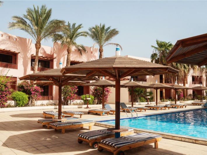 معلومات عن فندق باندا في دهب