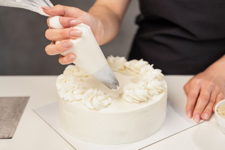 ماهي أفضل كريمة لتزيين الكيك؟